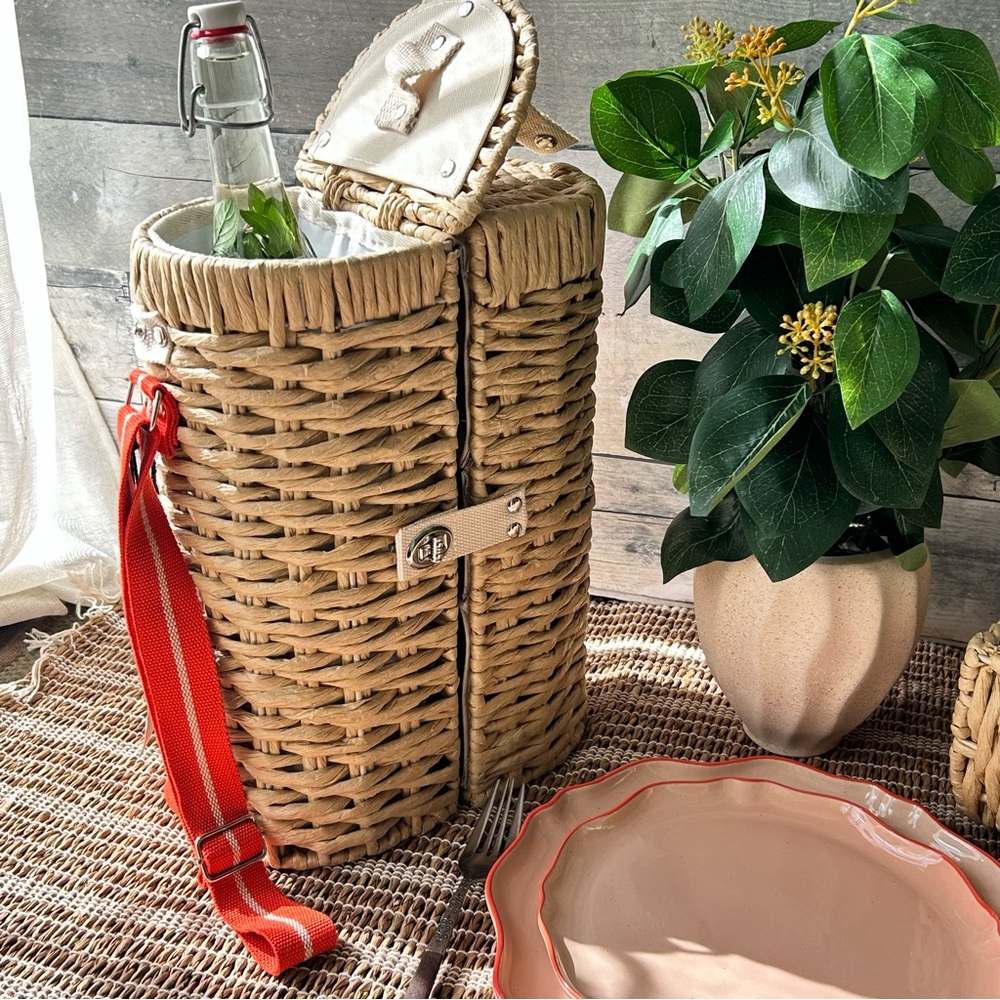 🌴 Adorable Woven Bottle Carrier | Hearth & Hand Magnolia | Picnic